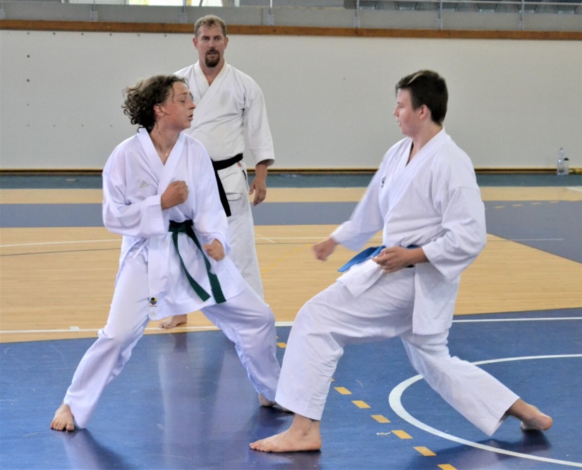 Mestské športové dni - karate a plávanie