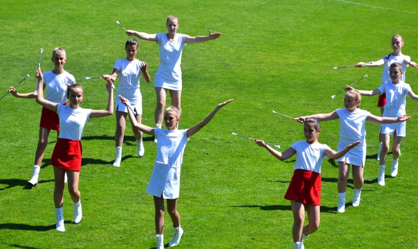 Futbalový program / FK Humenné - Prešov 1:1 - mažoretky Amazónky