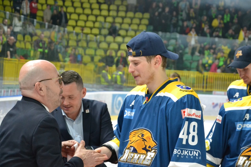 HC 19 Humenné vyhral TIPOS SHL 2022/2023!